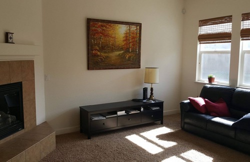 Nut Tree House | Comfort and style Full size bedroom.