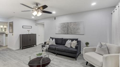 Camelback East House | Comfort and Style in the Phoenix Biltmore Area!