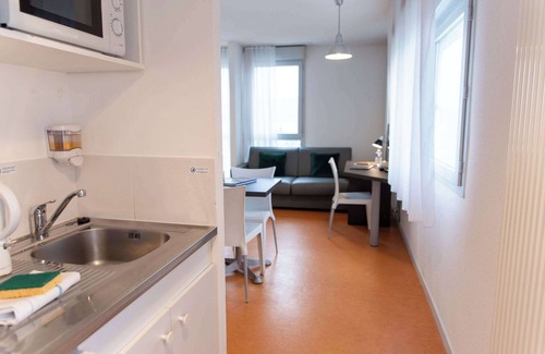 Saint-Francois d'Assise Apartment | Comfort Aparthotel Besancon Hauts du Chazal