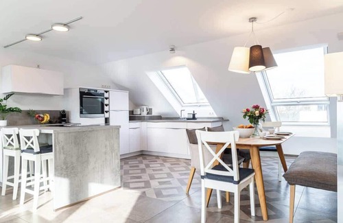 Bad Krozingen Apartment | Comfort apartment - loggia, box-spring bed & Wifi