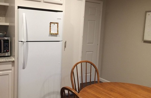 Tomball House | Comfort & Charm - Long Term Stays Considered.