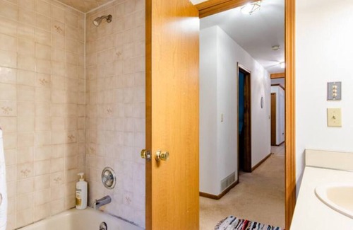 Livonia House | Comfort City Country Home