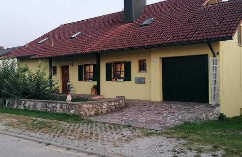 Dietfurt Apartment | Comfortable and fully equipped vacation home on the Jura heights