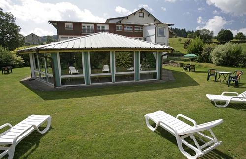 Girmont-Val-d'Ajol Apartment | Comfort double room with shower