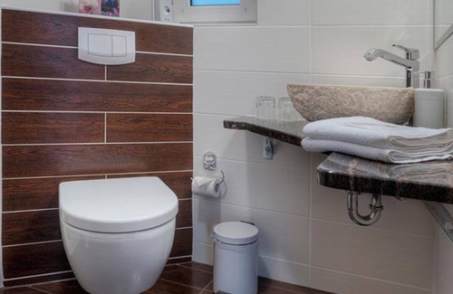Bad Bertrich Apartment | Comfort Double Room Shower / WC - Hotel Am Schwanenweiher