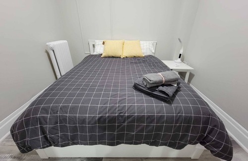 Niagara Falls House | Comfort, Fun and Falls! 4 min walk to the Strip!