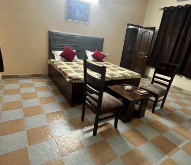 Sector 5 House | Comfort Homes
