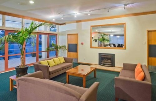 Onerahi Hotel | Comfort Hotel Flames Whangerei