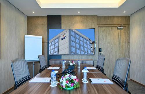 King Abdul Aziz Road Hotel | Comfort Hotel Jeddah King Road