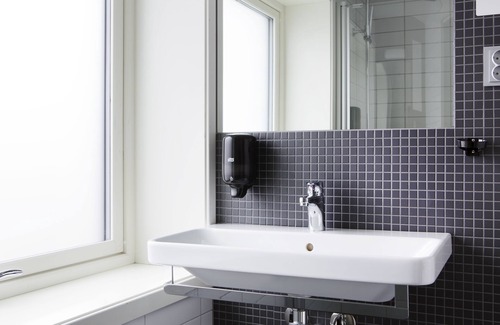 Florø Hotel | Comfort Hotel Victoria Floro, Markegata 43, 6900, Norway