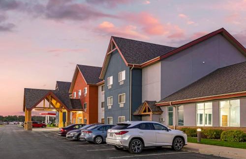 Albert Lea Hotel | Comfort Inn Albert Lea at Trails Travel Center