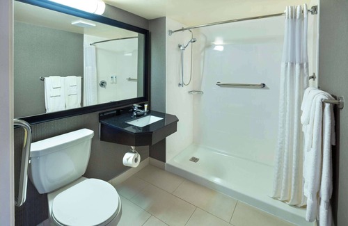 Amherst Hotel | Comfort Inn Amherst