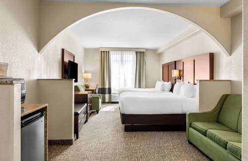 Riverton Hotel | Comfort Inn And Suites