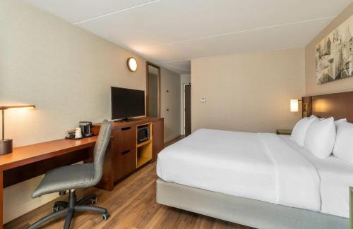 Dryden Hotel | Comfort Inn