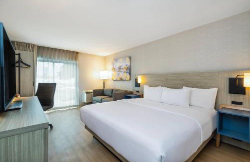Laval Hotel | Comfort Inn