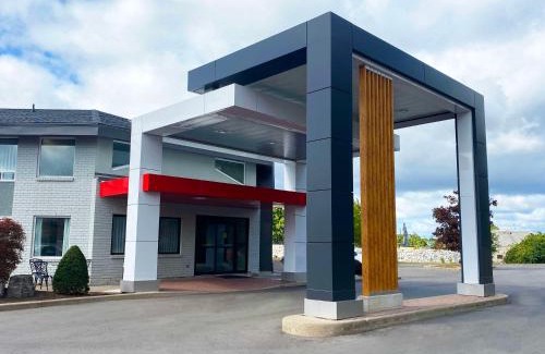 Algoma District Hotel | Comfort Inn