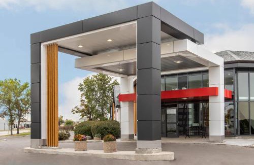 Algoma District Hotel | Comfort Inn