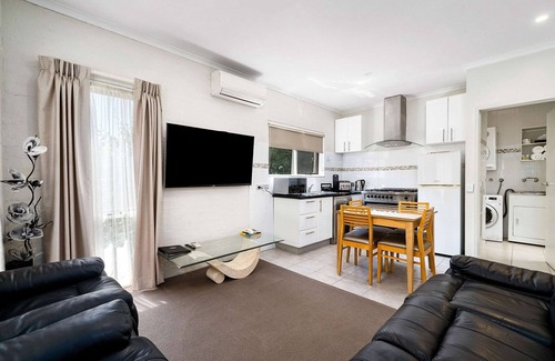 Seymour Hotel | Comfort Inn Coach & Bushmans