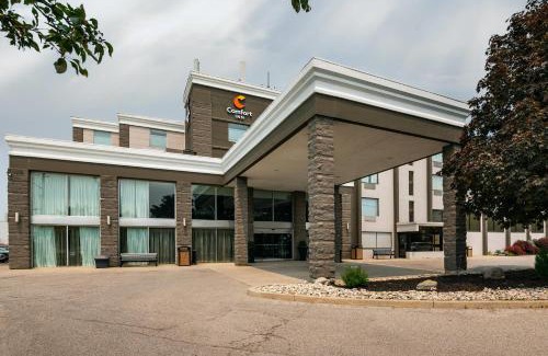 Etobicoke Hotel | Comfort Inn & Conference Centre Toronto Airport
