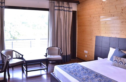 Madhopur Hotel | Comfort Inn Coral River