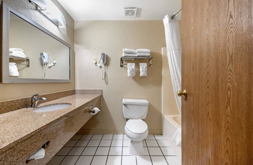 Heather Gardens Hotel | Comfort Inn Denver Southeast Area