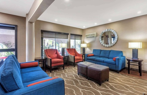 Escondido Hotel | Comfort Inn Escondido San Diego North County