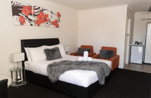 Solomontown Hotel | Comfort Inn Flinders on Main