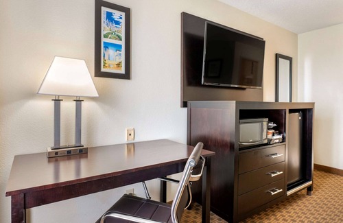 Indianapolis Hotel | Comfort Inn Indianapolis East