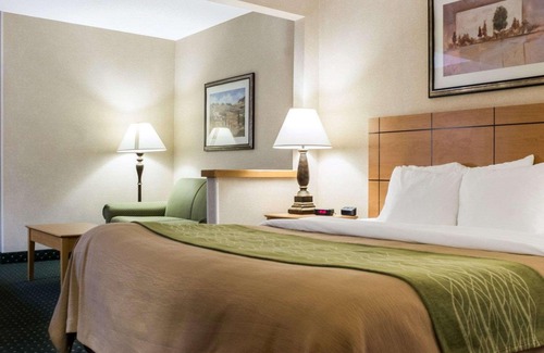 Jamestown Hotel | Comfort Inn Jamestown ND