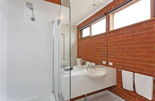 Swan Hill Hotel | Comfort Inn Lady Augusta
