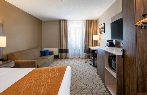 North Bay Hotel | Comfort Inn Lakeshore