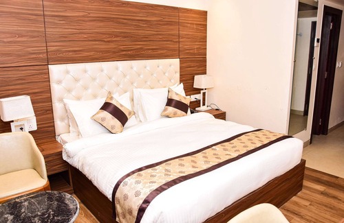 Lakhimpur Hotel | Comfort Inn Lakhimpur