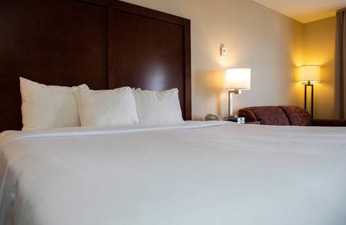 South Lethbridge Hotel | Comfort Inn Lethbridge