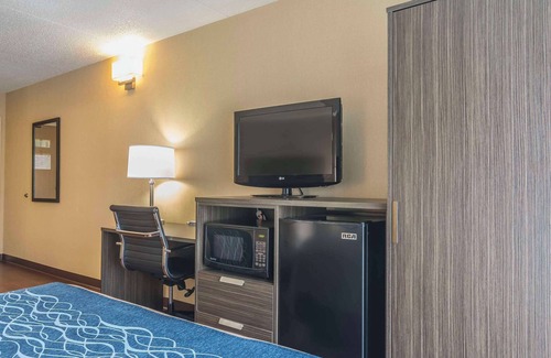 Desjardins Hotel | Comfort Inn Levis
