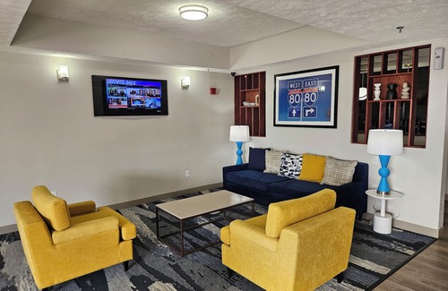 Highlands Hotel | Comfort Inn Lincoln I-80