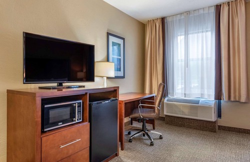 Madison Hotel | Comfort Inn Madison near Clifty Falls