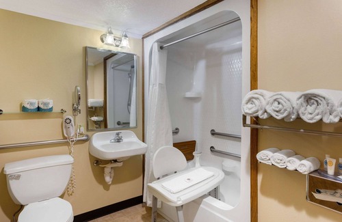 Marshall Hotel | Comfort Inn Marshall Station