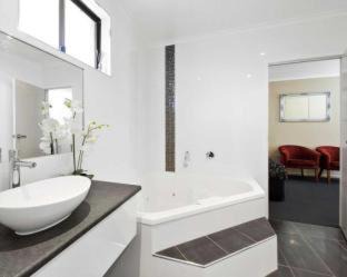 Horsham Hotel | Comfort Inn May Park