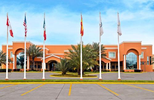 San Nicolas de los Garza Hotel | Comfort Inn Monterrey Norte