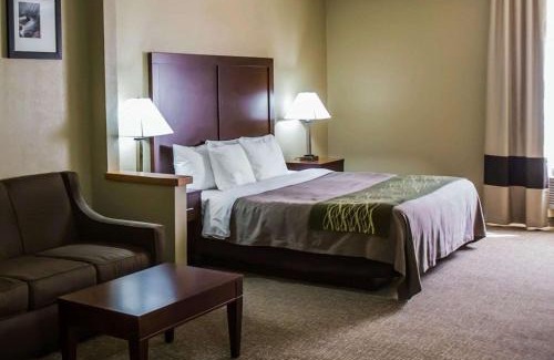 Morris Hotel | Comfort Inn Morris I-80