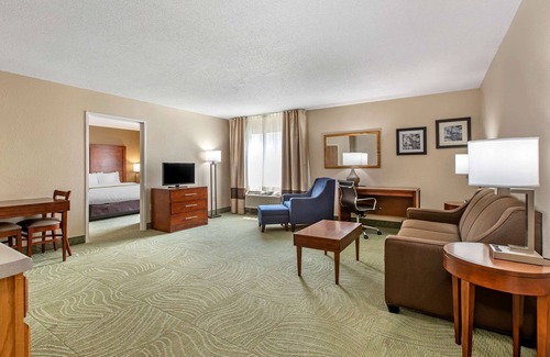 Muscatine Hotel | Comfort Inn Muscatine near Hwy 61