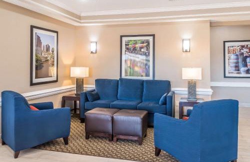 San Antonio Hotel | Comfort Inn near Frost Bank Center