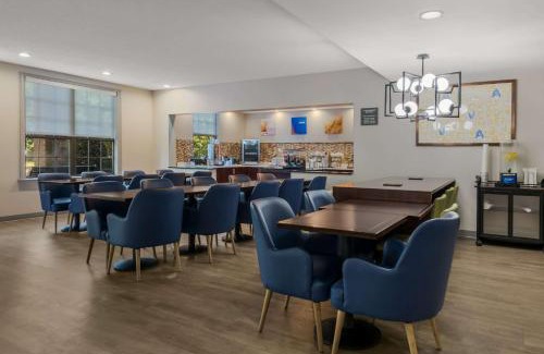 Central Newport News Hotel | Comfort Inn Newport News - Hampton I-64