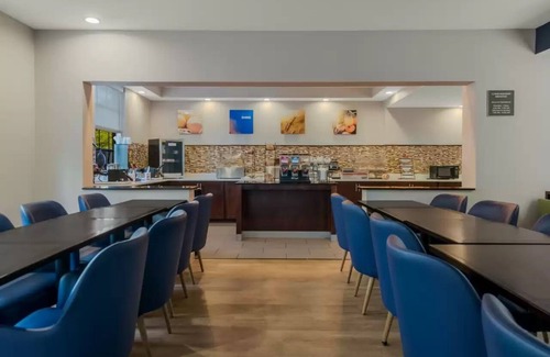 Central Newport News Hotel | Comfort Inn Newport News - Hampton I-64