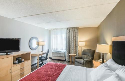 Lindbergh Lawns Hotel | Comfort Inn - NYS Fairgrounds