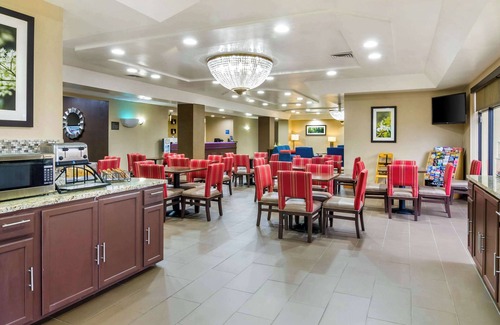 Ottawa Hotel | Comfort Inn Ottawa