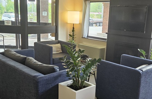 Parry Sound Hotel | Comfort Inn Parry Sound