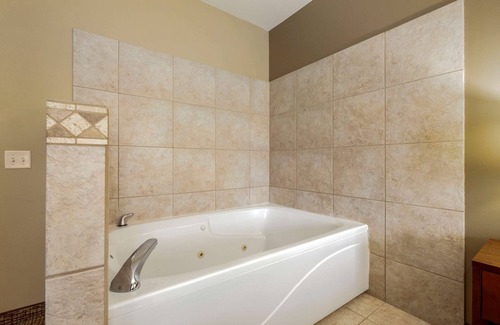 Plover Hotel | Comfort Inn Plover-Stevens Point