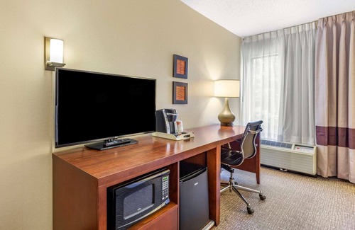 Stafford Hotel | Comfort Inn Quantico