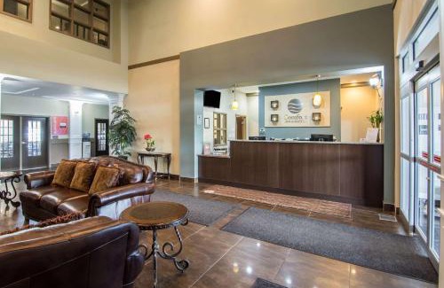 Fort Saskatchewan Hotel | Comfort Inn & Suites